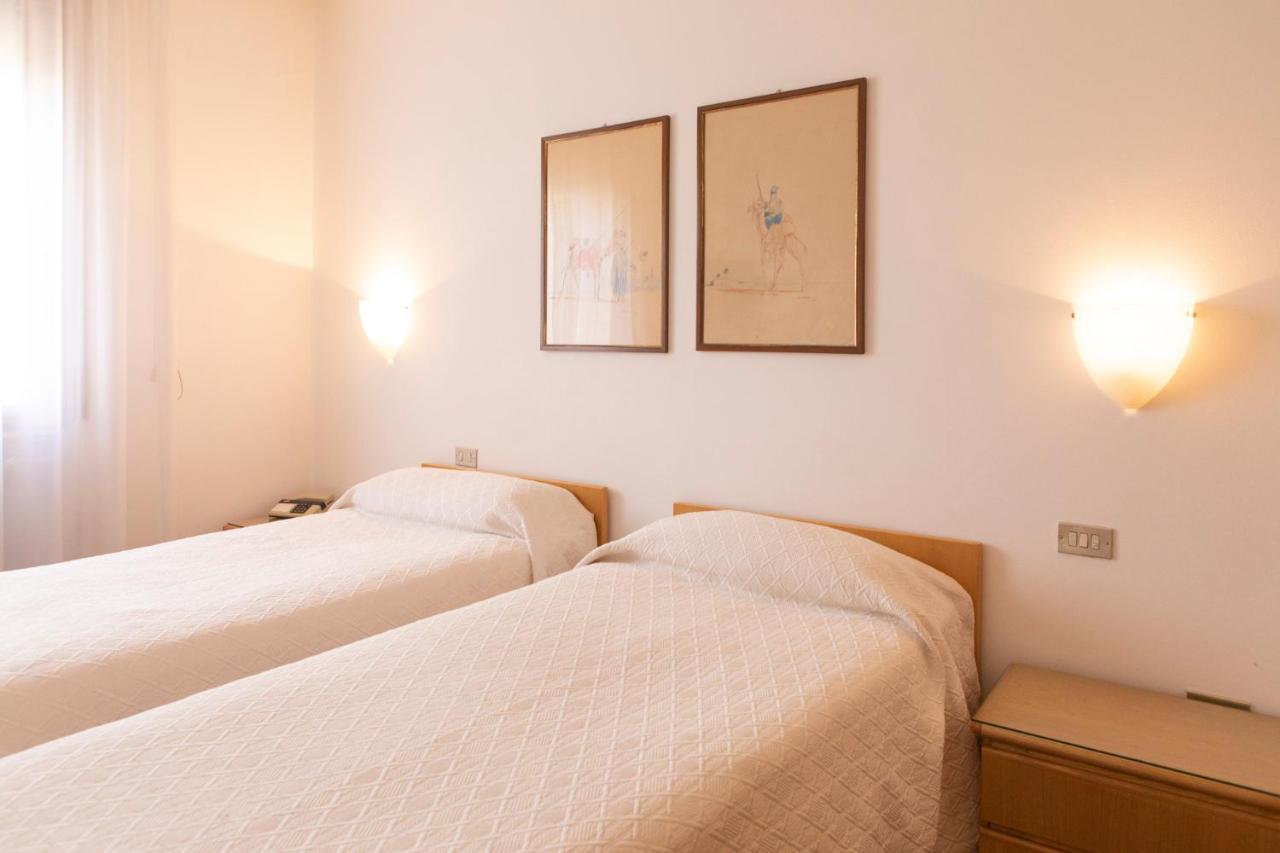 Hotel Due Mori Τσιταντέλα Εξωτερικό φωτογραφία
